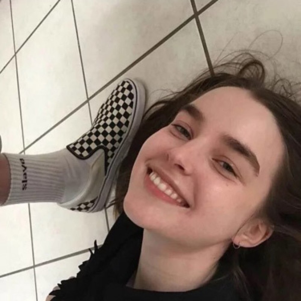 Meet your Posher, Marissa